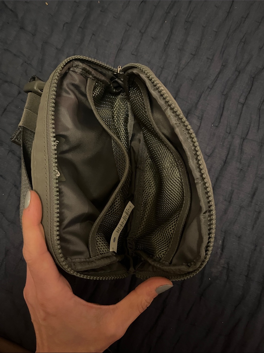 lululemon athletica Olive Belt Bag with Adjustable Strap - Picture 3 of 4